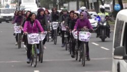 Diyarbakır’da kadınlar şiddete dikkat çekmek için pedal çevirdi